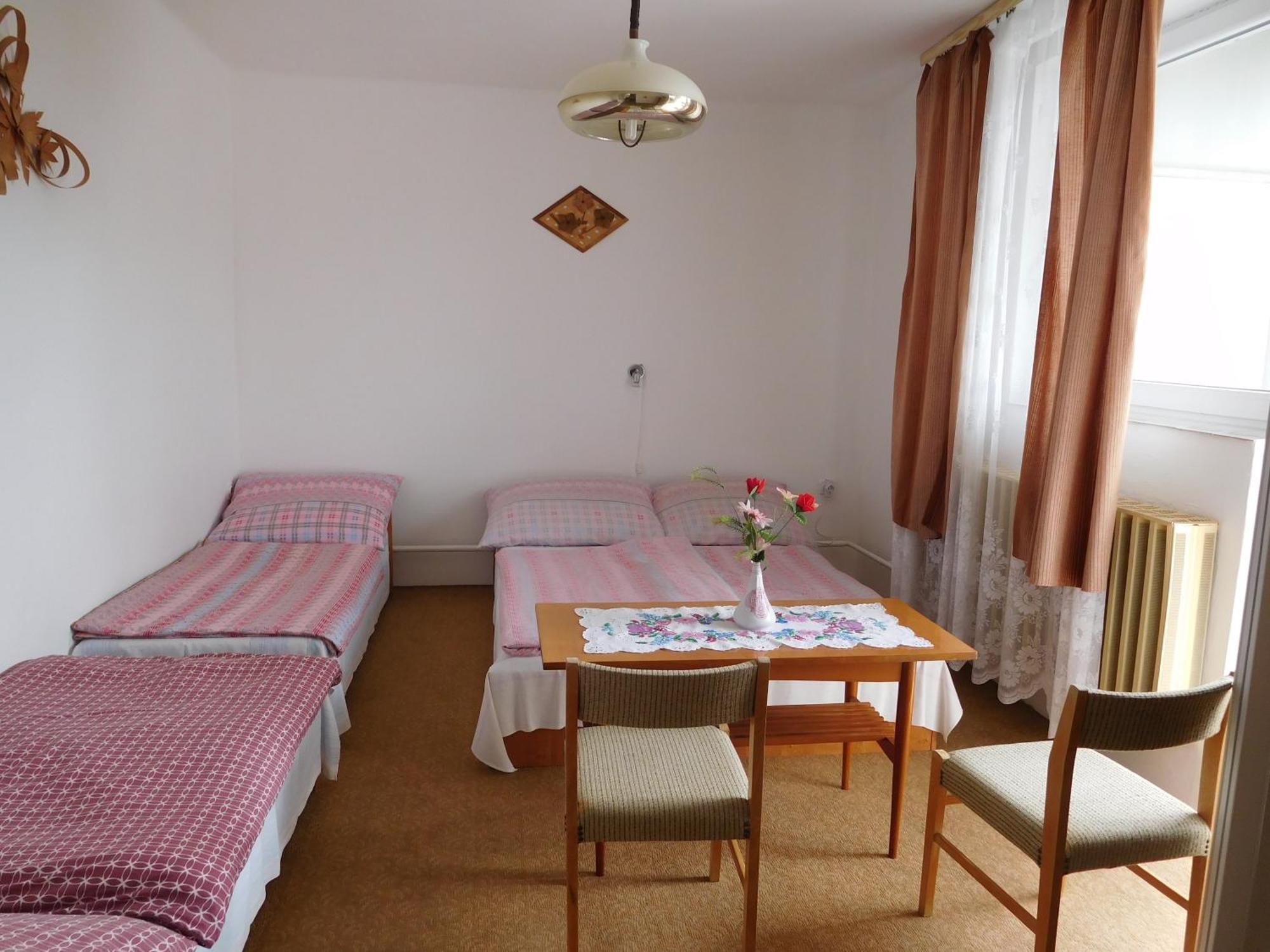 Napfeny Vendeghaz Apartment Miskolc Bagian luar foto